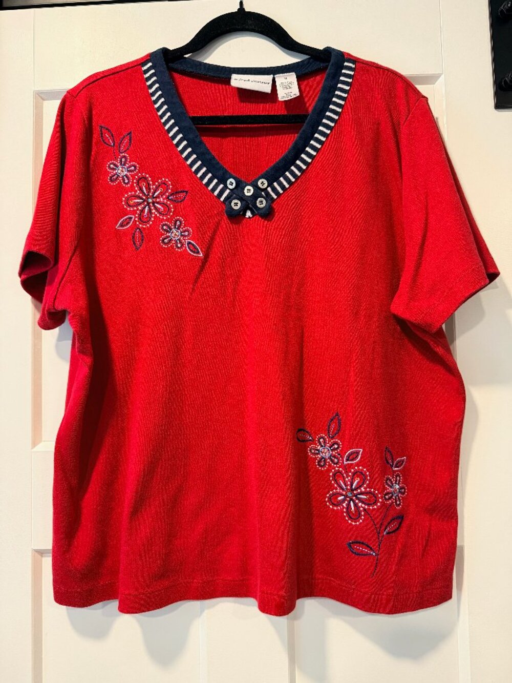 Alfred Dunner Red, White & Blue Floral Applique Short-Sleeve Tee Size XL
